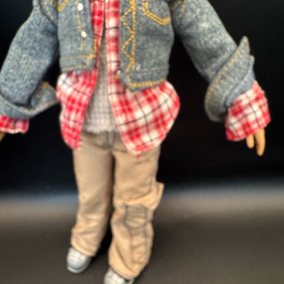 Moxi Boyz Magic Snow Owen With Outfit Shoes And Tag On The Back EUC - Picture 2 of 7